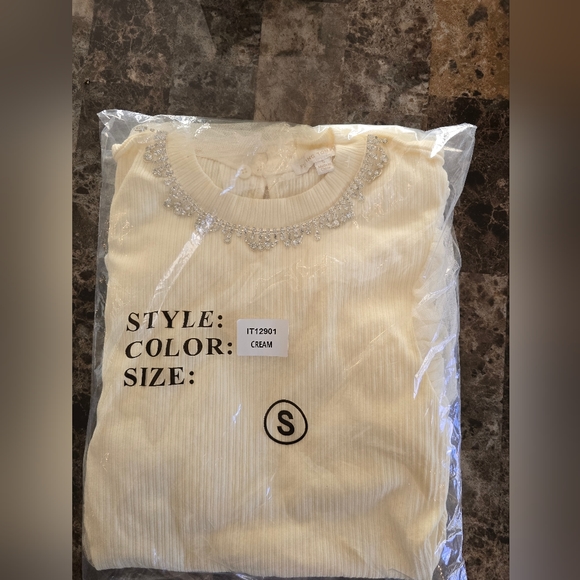 Organza ruffled embellished bodysuit - Picture 6 of 8